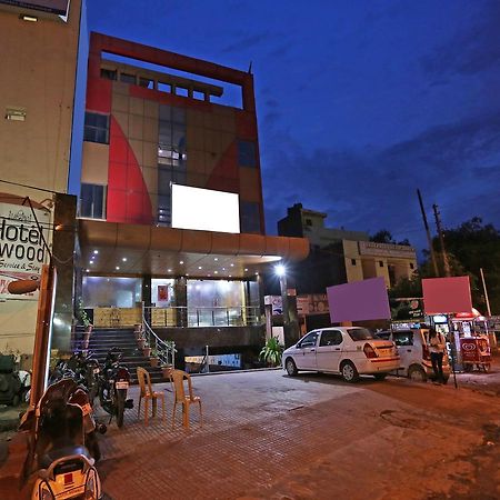 Star Hotel Agra  Bagian luar foto