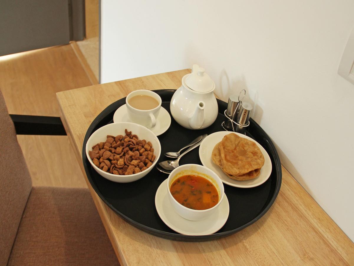 Star Hotel Agra  Bagian luar foto